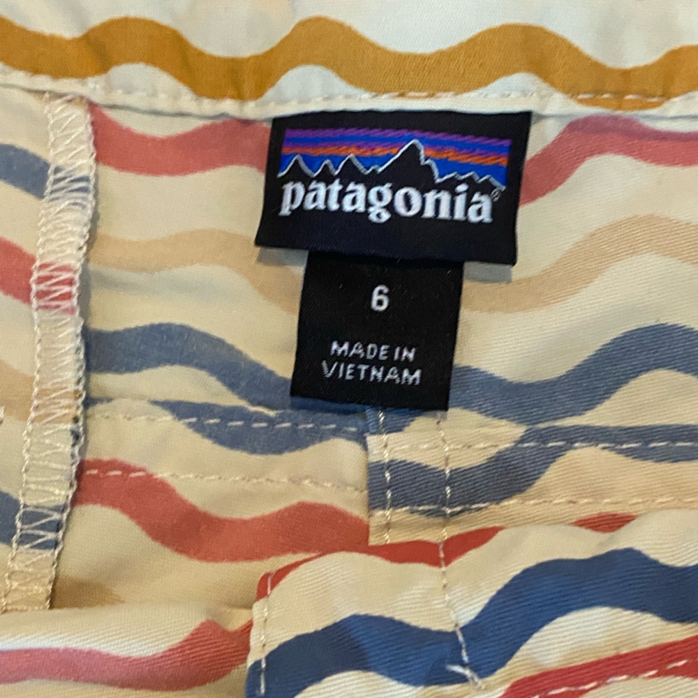 Patagonia Wavefarer board Shorts - Picture 4 of 4